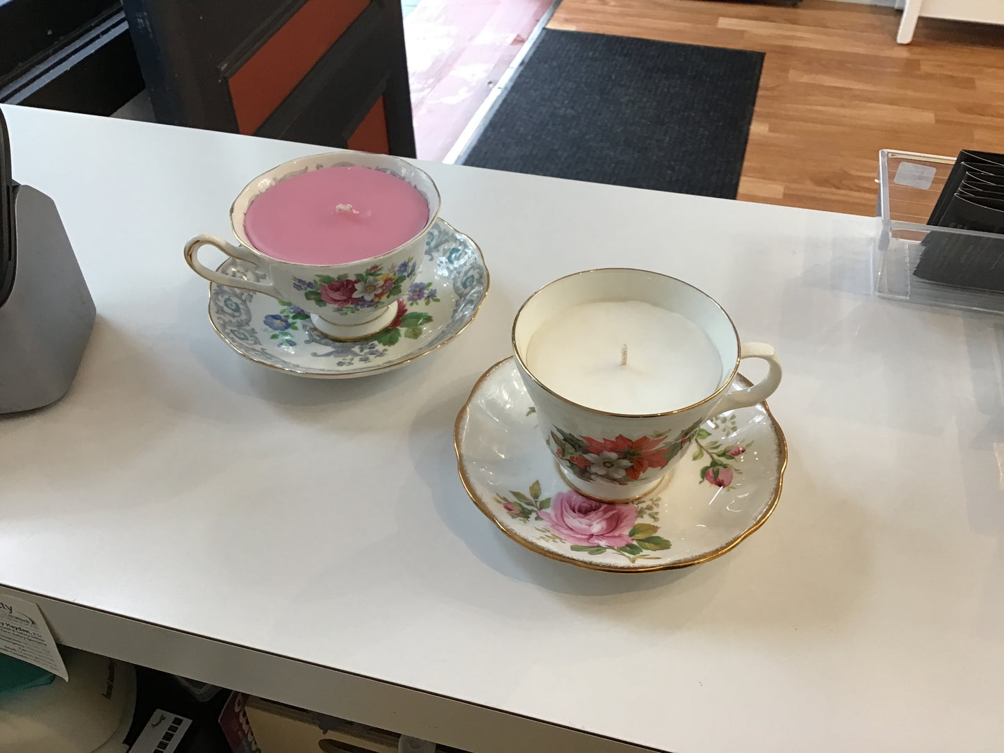 Vintage teacup candles